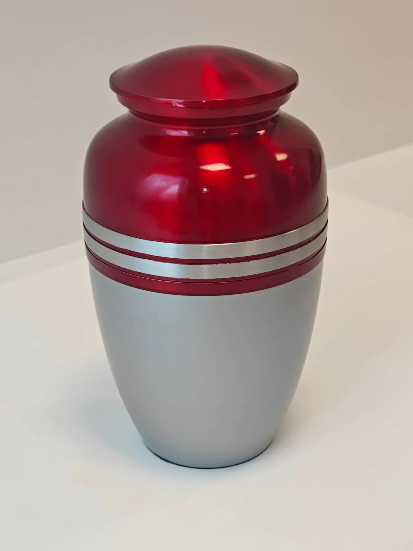Metal urns – model 5