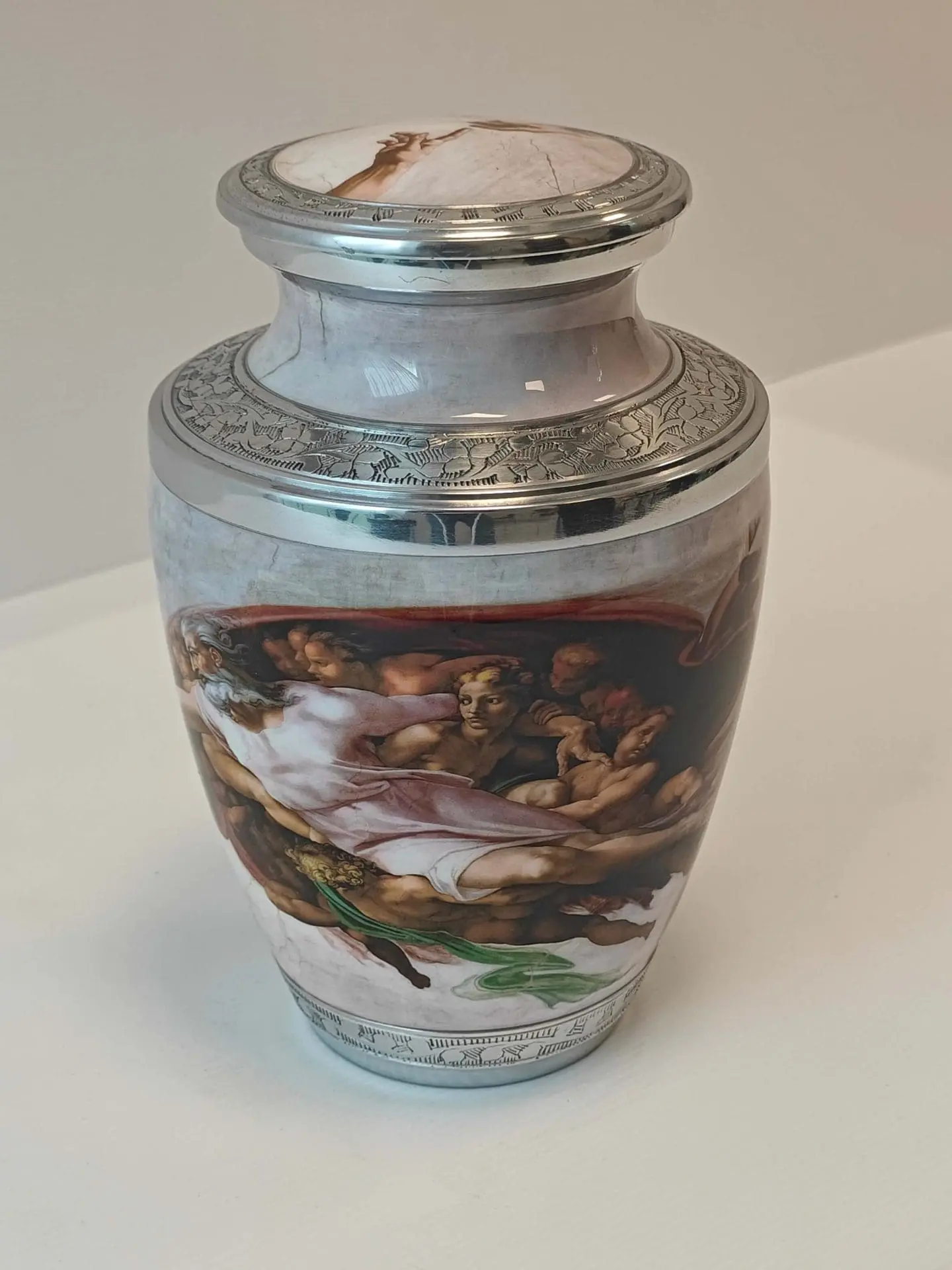 Metal urns – model 3