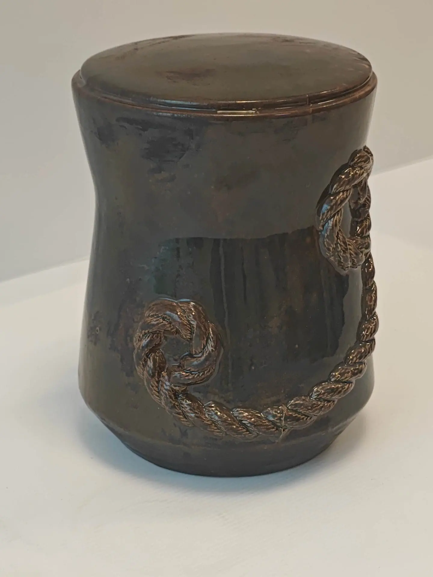 Ecological urns – model 4