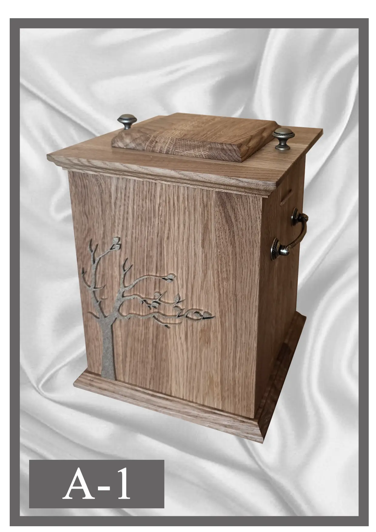 Wooden urn A1 with a subtle tree branch motif