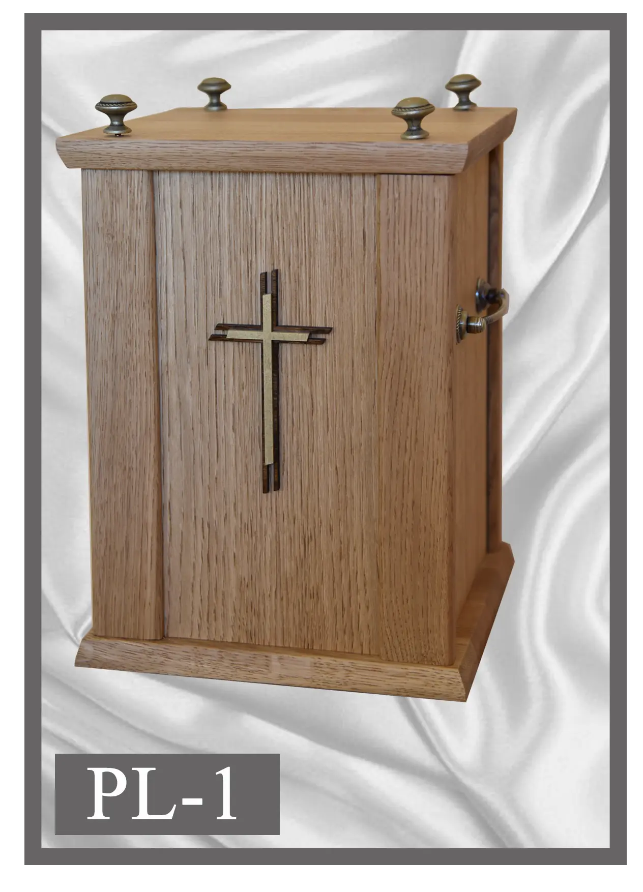 Wooden urn PL1 light wood with a cross